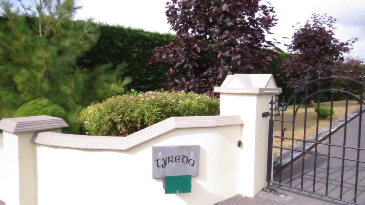 Tyreda Bed & Breakfast Ennis Dış mekan fotoğraf